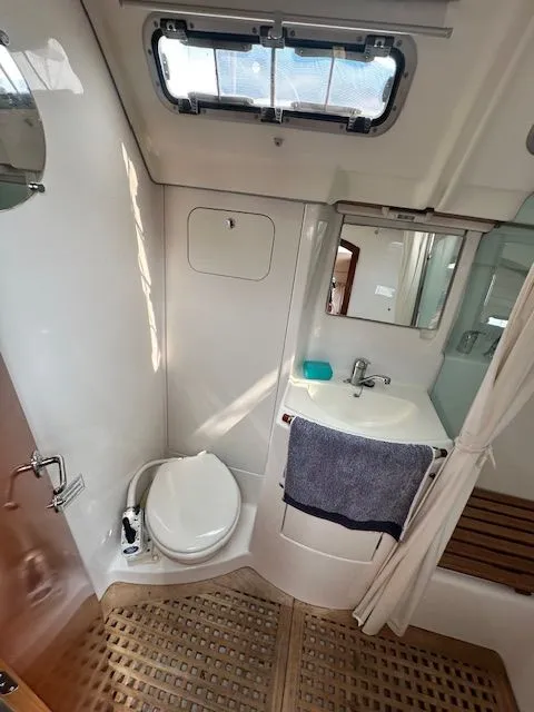 Slide: The Image of Beneteau oceanis 373 2007 - 40