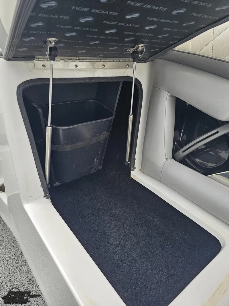 Slide: The Image of Tigé Z3 2014 - 55