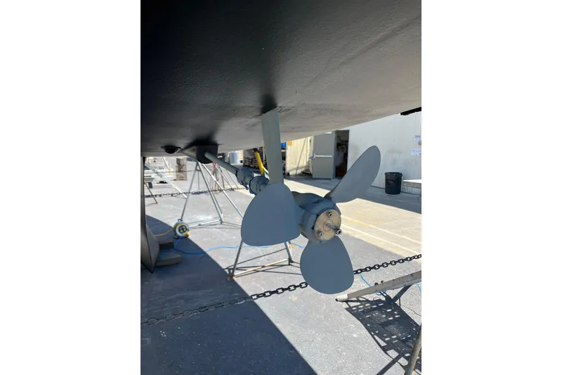 Slide: The Image of Propeller of 2021 Beneteau Oceanis 30.1 sailboat in dry dock. - 18