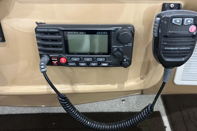 Slide: The Image of Control panel of 2003 Carver 466 Motor Yacht with navigation and yacht controls. - 10