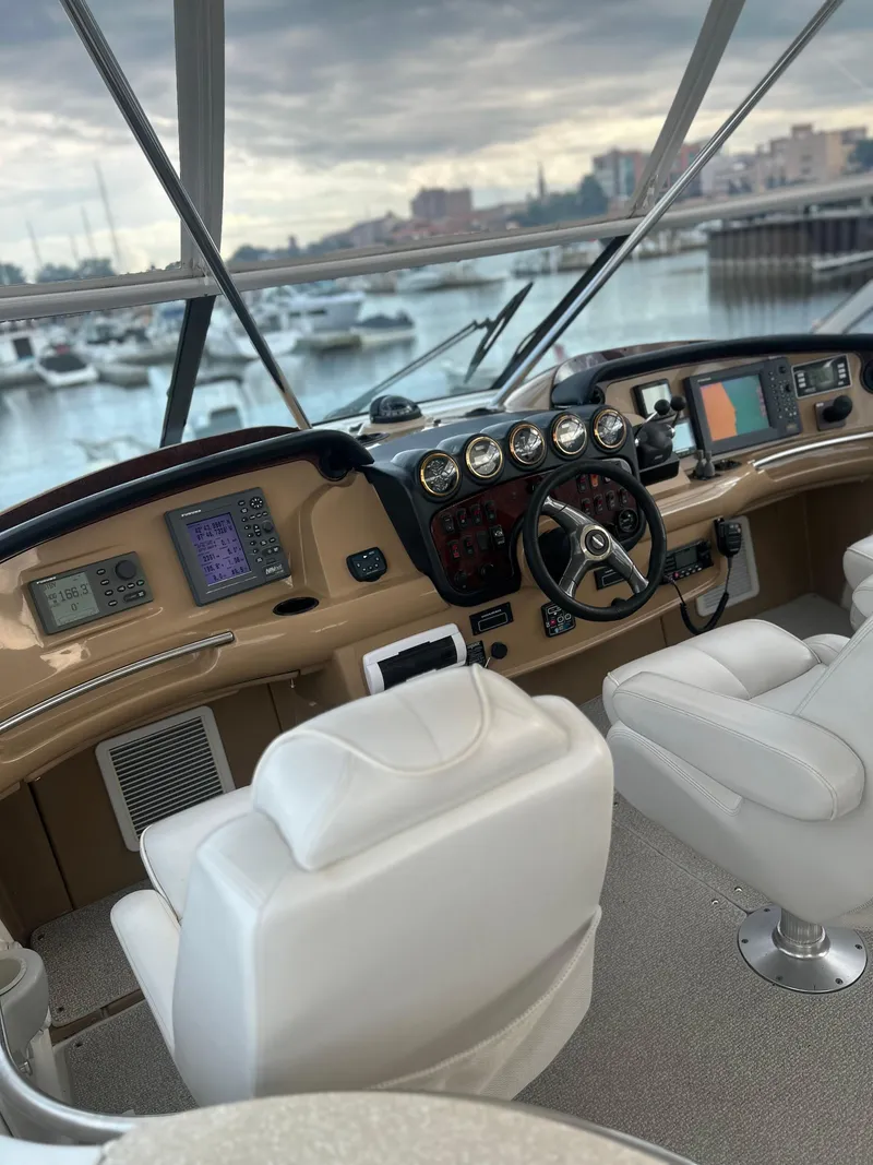 Slide: The Image of Carver Yachts 466 Motor Yacht 2003 - 69