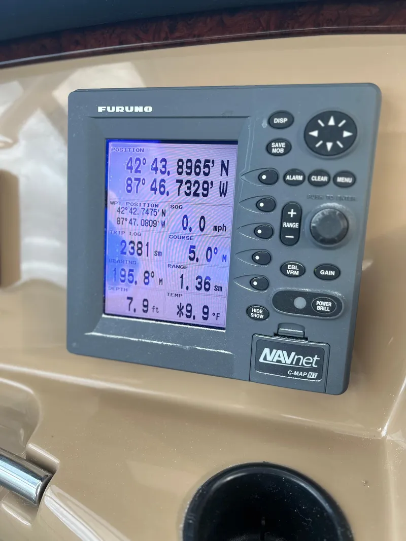 Slide: The Image of Carver Yachts 466 Motor Yacht 2003 - 73