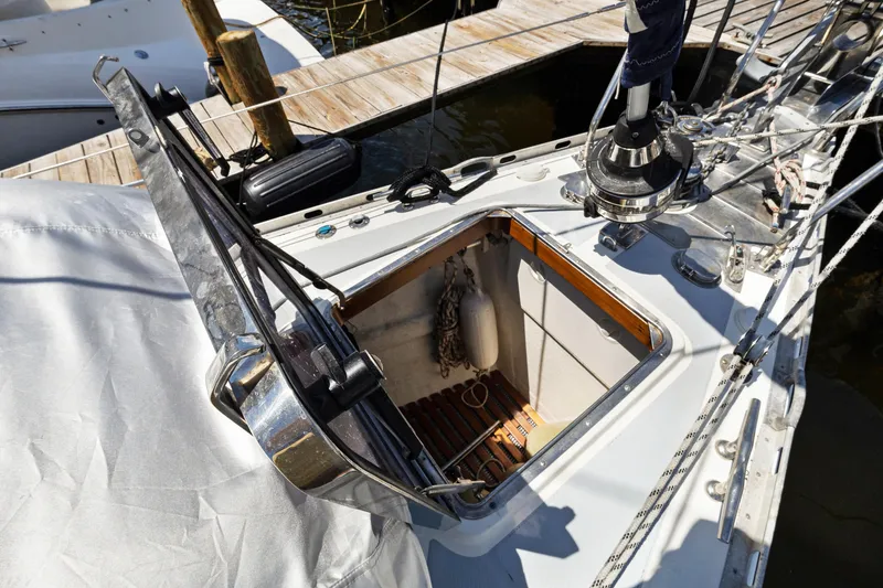 Slide: The Image of Open hatch on 2004 Hylas 46 sailboat deck, dockside view. - 5