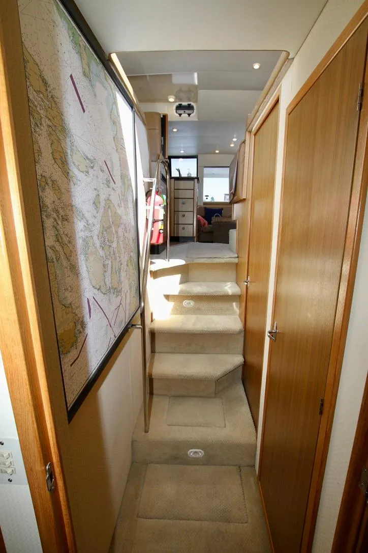 Slide: The Image of Bayliner 3988 Motoryacht 2002 - 64