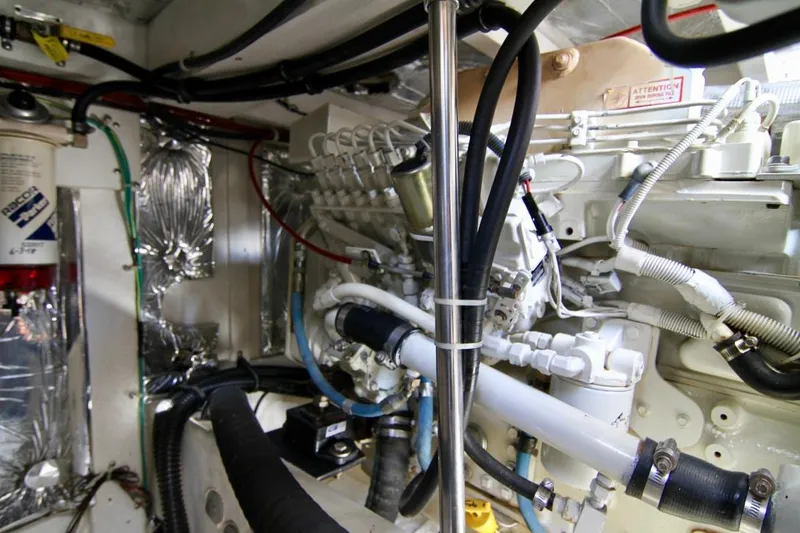 Slide: The Image of Bayliner 3988 Motoryacht 2002 - 74