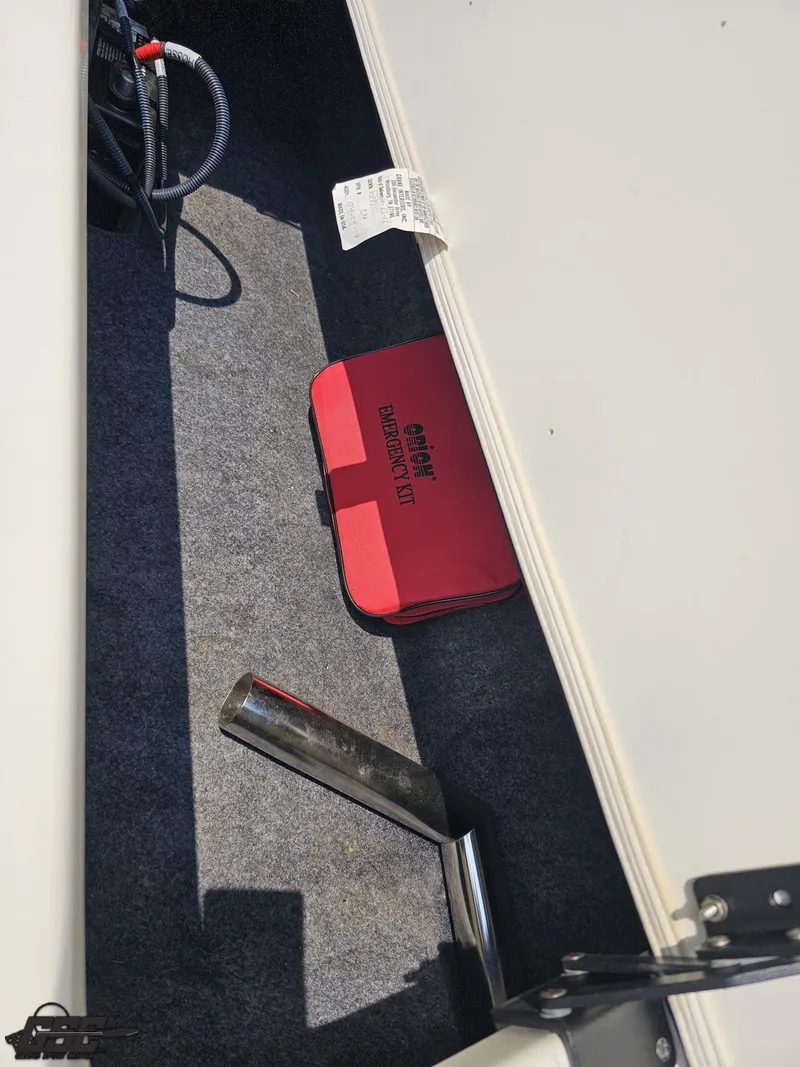 Slide: The Image of Yamaha AR195 2019 - 86