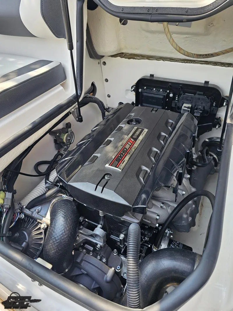 Slide: The Image of Yamaha AR195 2019 - 93