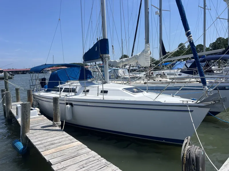 The Image of Catalina 320 1995 - 0