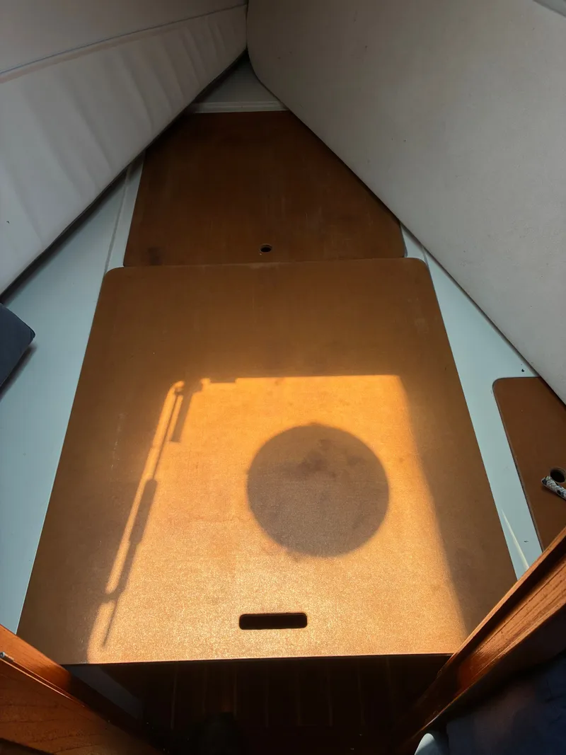 Slide: The Image of Catalina 320 1995 - 58