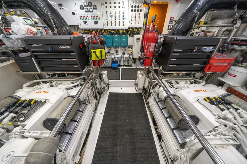 Slide: The Image of Hargrave C92 2020 - 57