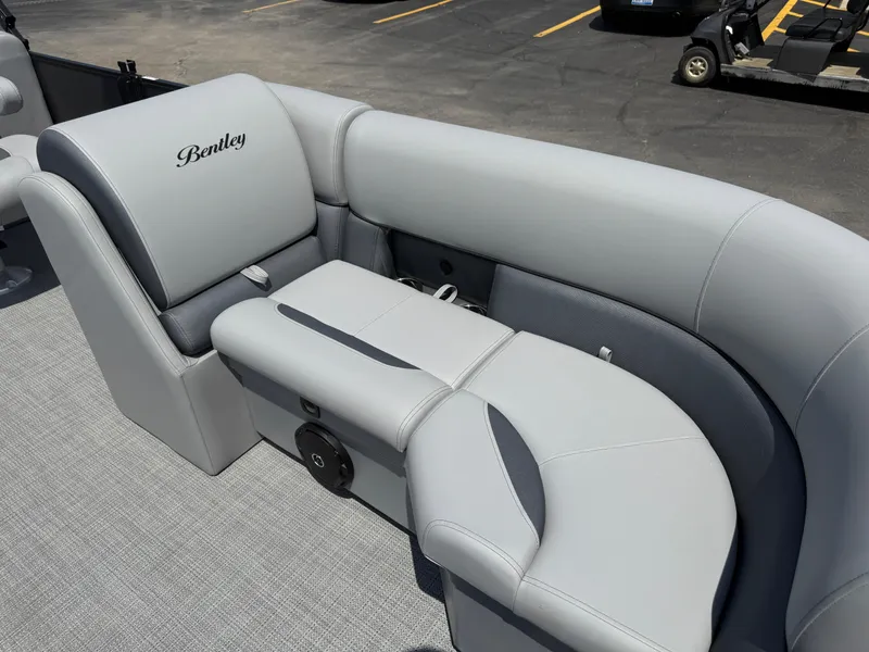 Slide: The Image of 2026 Bentley Pontoons Legacy 200 Navigator, luxurious seating detail on pontoon boat. - 11