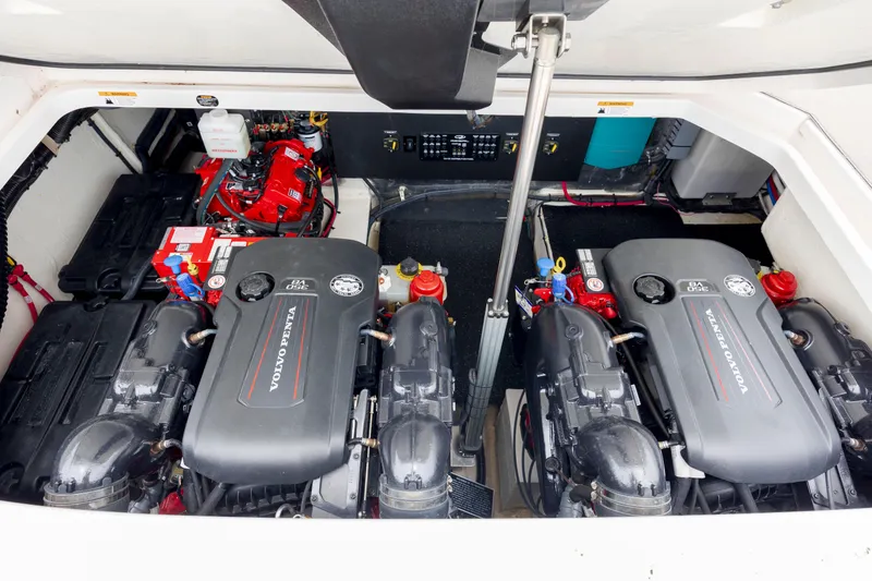 Slide: The Image of Regal 36 Grande Coupe 2022 - 56