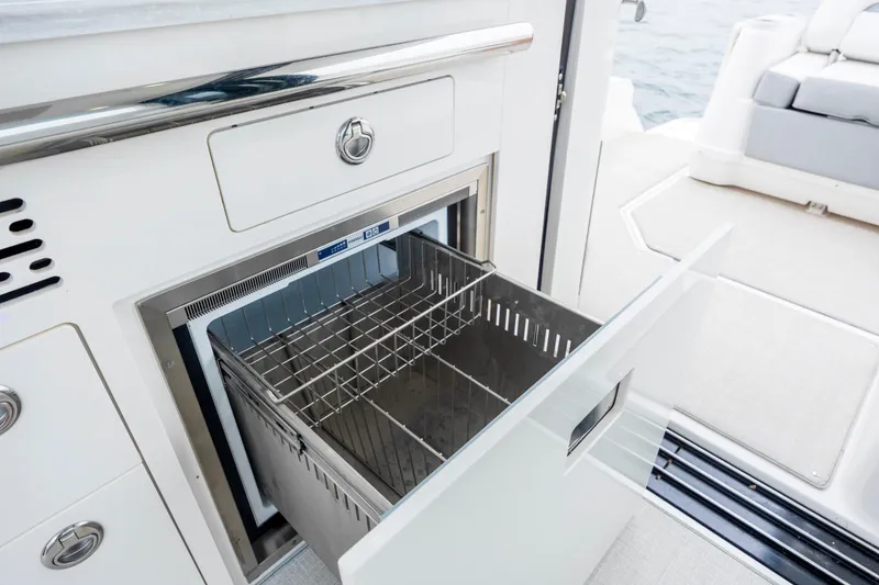 Slide: The Image of Regal 36 Grande Coupe 2022 - 60