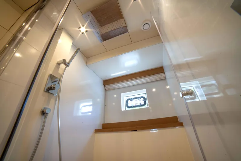 Slide: The Image of Sirena 64 2018 - 50