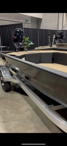 Slide: The Image of Xpress X18DB 2026 - 11