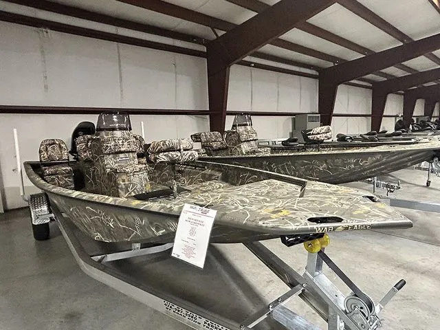 Slide: The Image of War Eagle 961 Blackhawk CC 2026 - 1