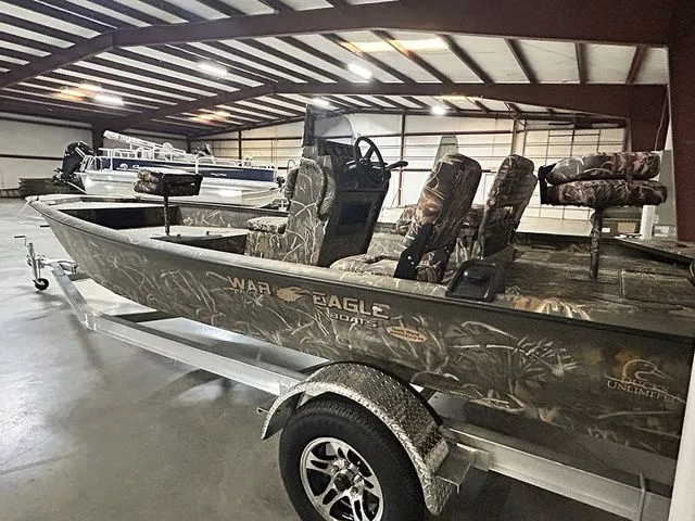 Slide: The Image of War Eagle 961 Blackhawk CC 2026 - 14
