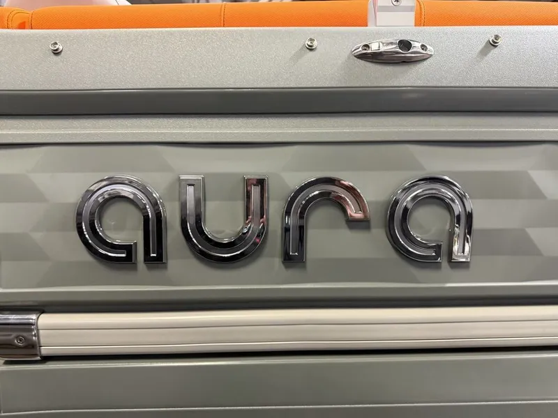 Slide: The Image of Tahoe Aura 50HP 1985 Quad Lounge 2025 - 10