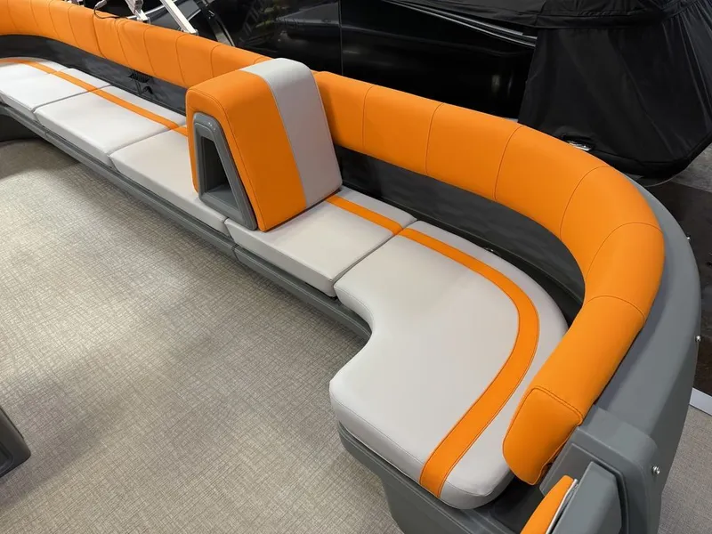 Slide: The Image of Tahoe Aura 50HP 1985 Quad Lounge 2025 - 12