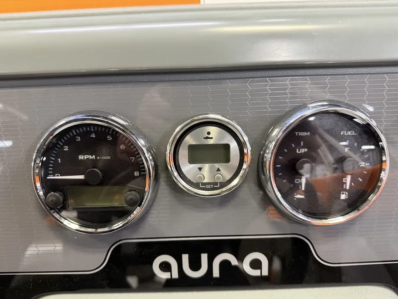 Slide: The Image of Tahoe Aura 50HP 1985 Quad Lounge 2025 - 17