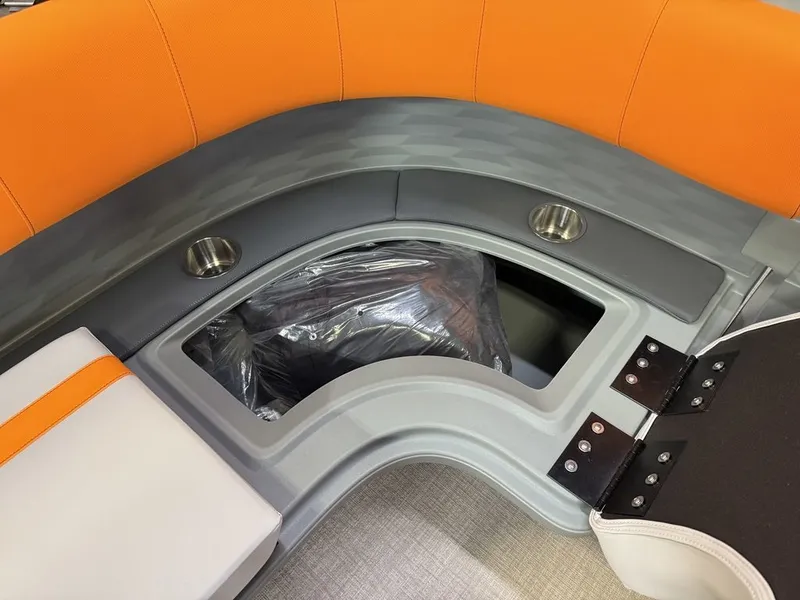 Slide: The Image of Tahoe Aura 50HP 1985 Quad Lounge 2025 - 24