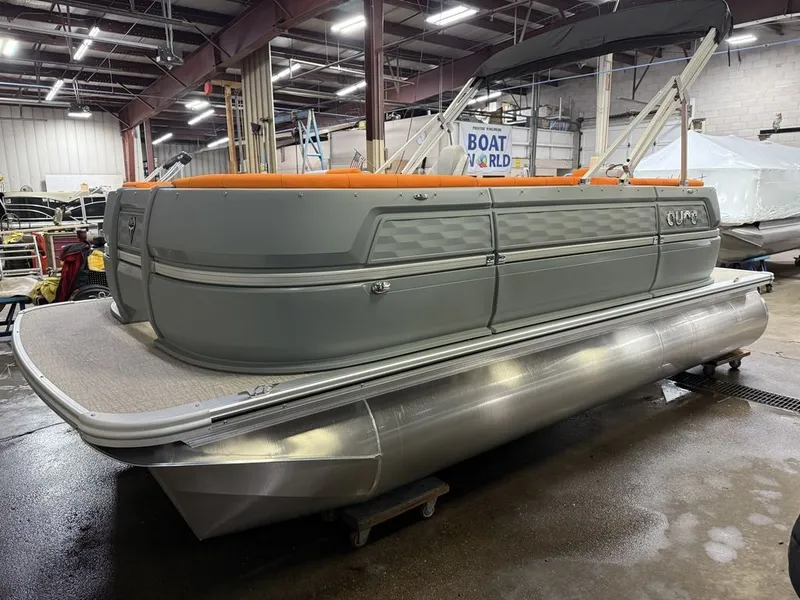 Slide: The Image of Tahoe Aura 50HP 1985 Quad Lounge 2025 - 36