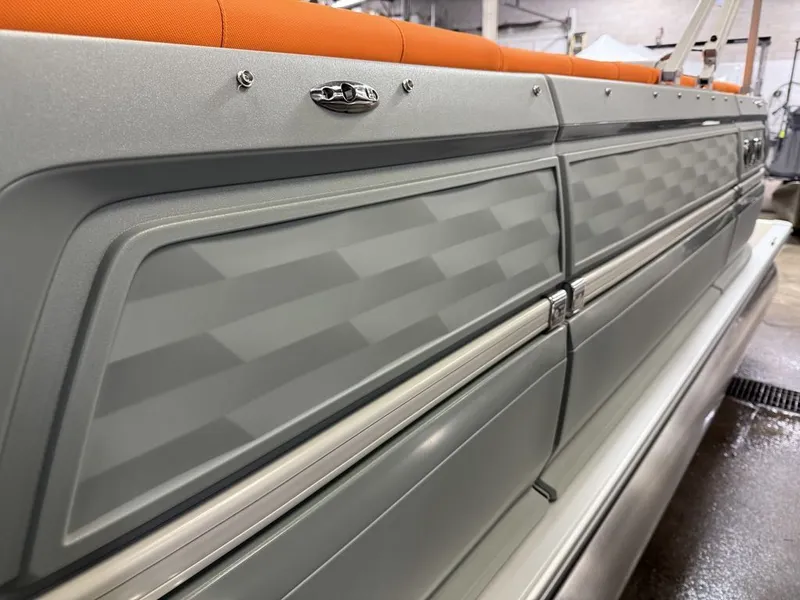 Slide: The Image of Tahoe Aura 50HP 1985 Quad Lounge 2025 - 37