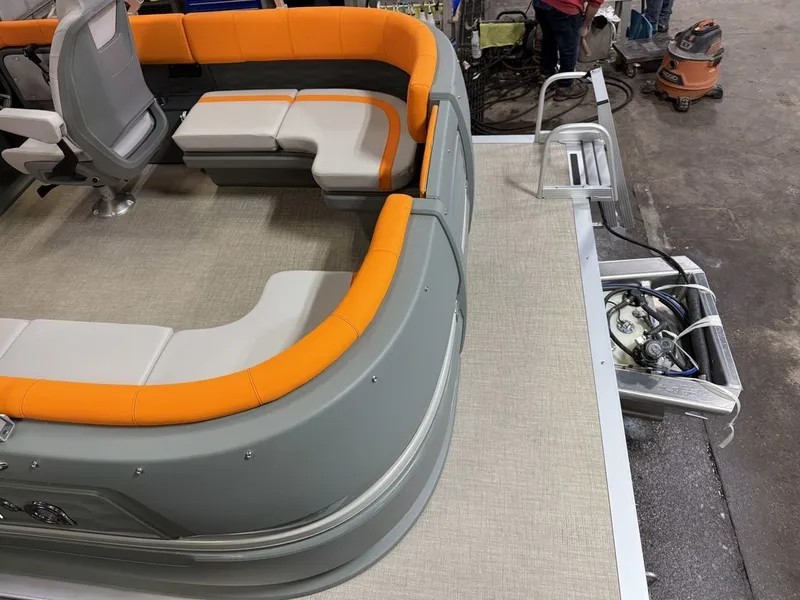 Slide: The Image of Tahoe Aura 50HP 1985 Quad Lounge 2025 - 6