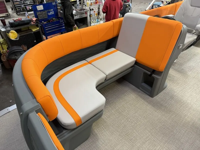 Slide: The Image of Tahoe Aura 50HP 1985 Quad Lounge 2025 - 9