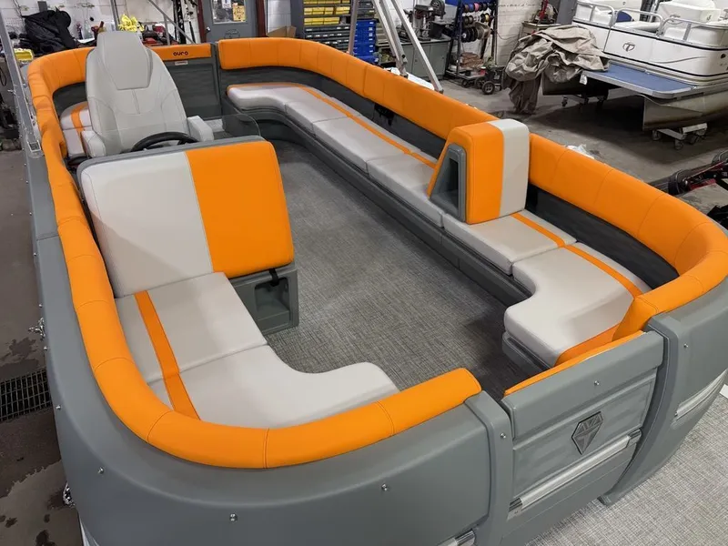 Slide: The Image of Tahoe Aura 2185 Quad Lounge & 90HP 4-Stroke EFI 2025 - 35