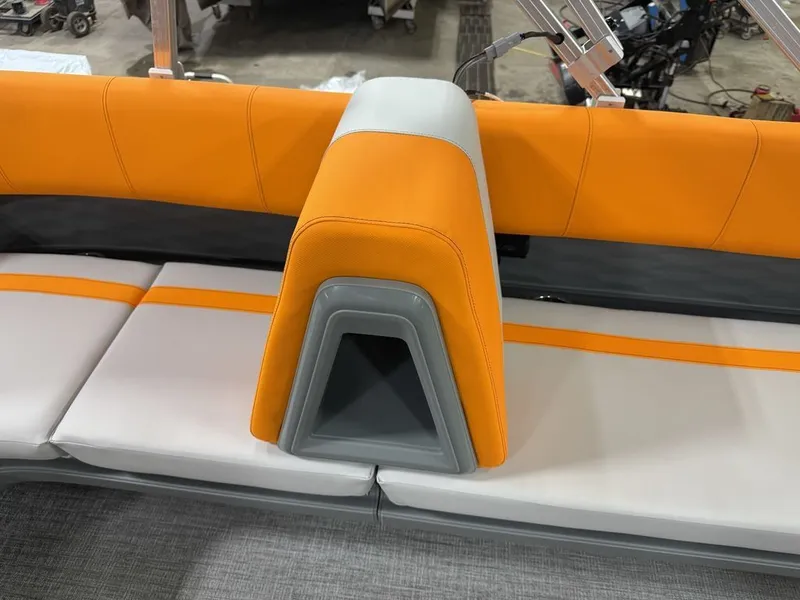 Slide: The Image of Tahoe Aura 90HP 2185 Quad Lounge 2025 - 19