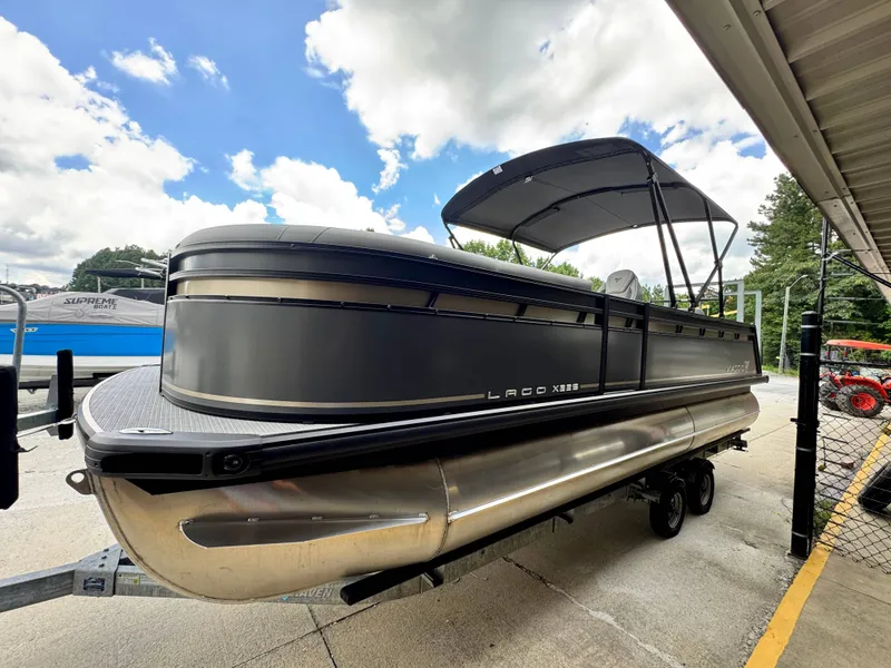 Slide: The Image of Viaggio X22S 2025 - 3