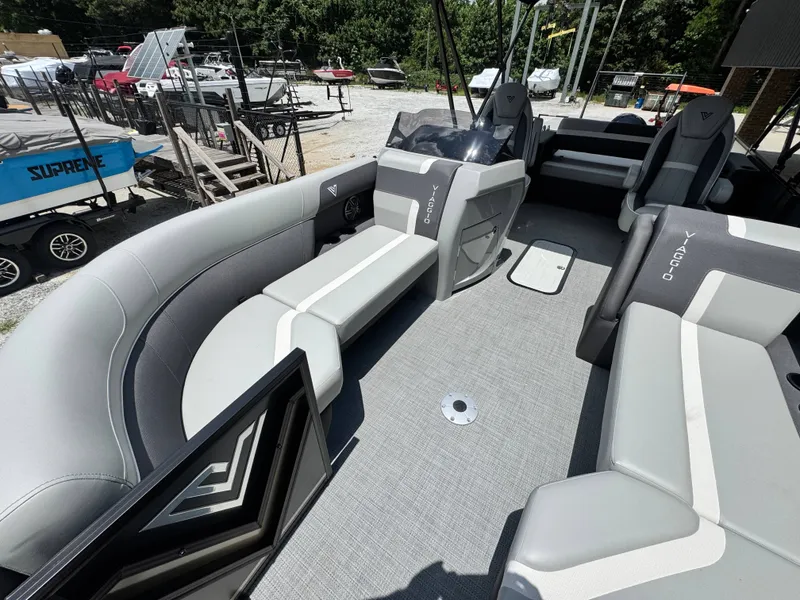 Slide: The Image of Viaggio X22S 2025 - 5