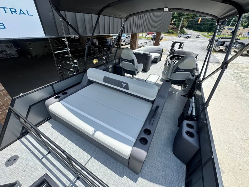 Slide: The Image of Viaggio X22S 2025 - 7