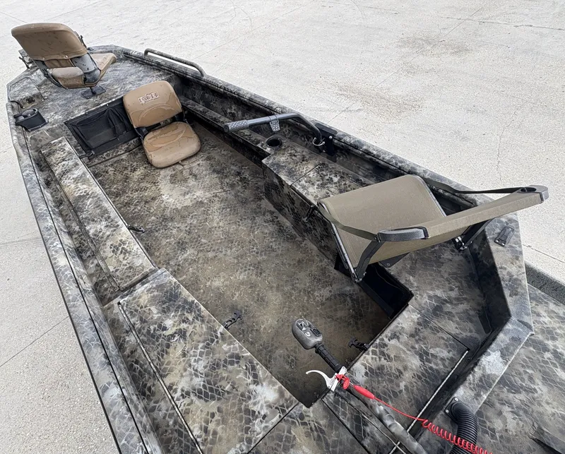 Slide: The Image of Excel F4 2023 - 9