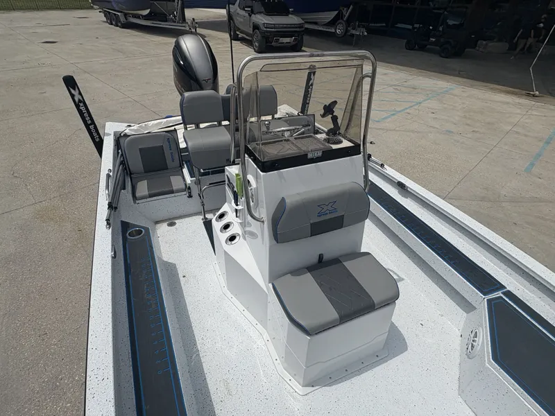 Slide: The Image of Xpress H22B 2023 - 11