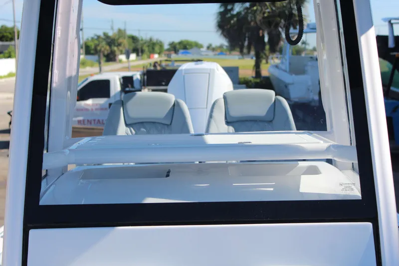 Slide: The Image of Sportsman Masters 267OE Bay Boat 2026 - 17