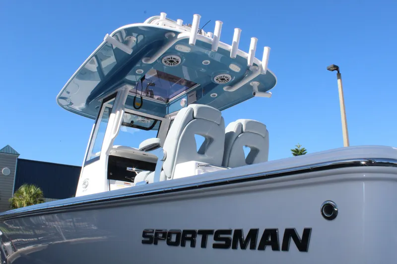 Slide: The Image of Sportsman Masters 267OE Bay Boat 2026 - 22