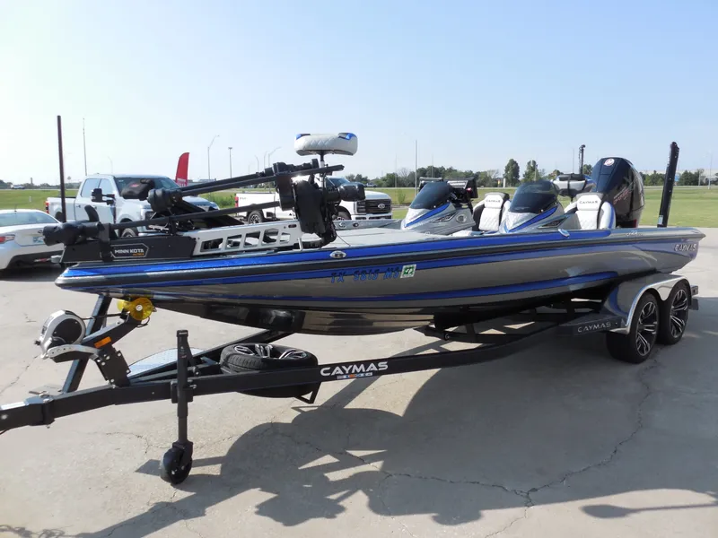 Slide: The Image of Caymas CX 21 PRO 2025 - 5