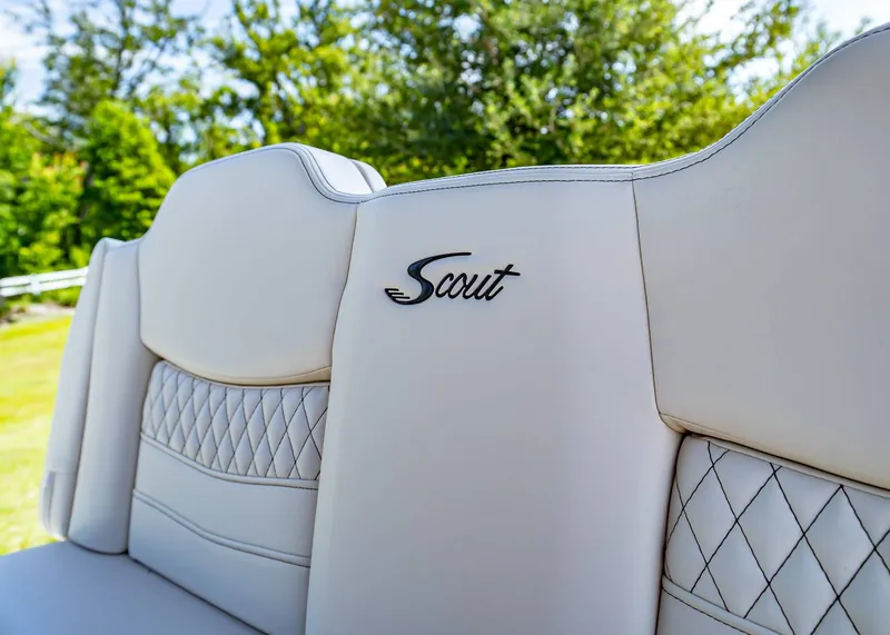 Slide: The Image of Scout 260 LXF 2026 - 23