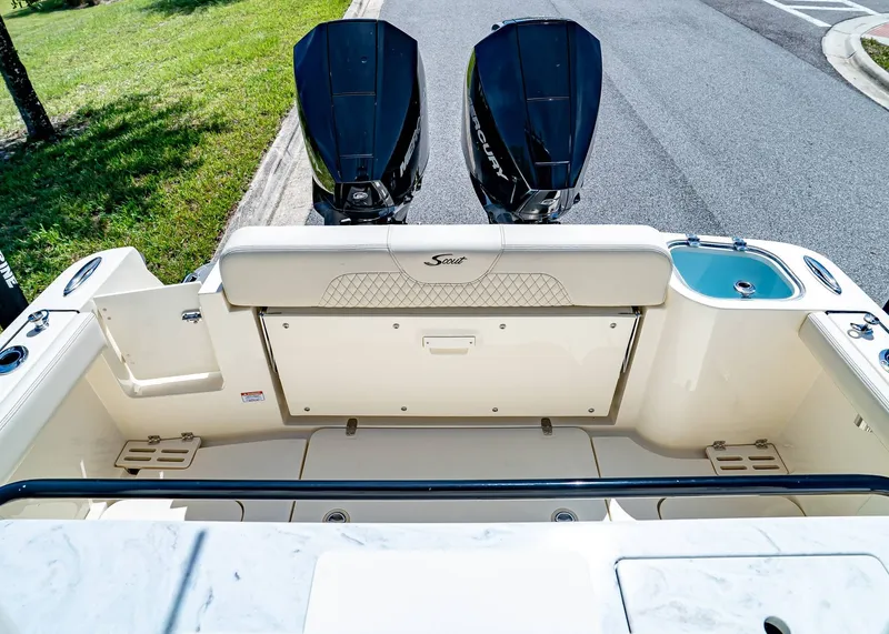 Slide: The Image of Scout 260 LXF 2026 - 8