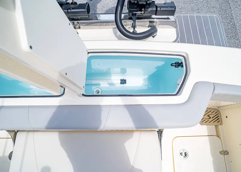 Slide: The Image of Scout 288 LXF 2026 - 8