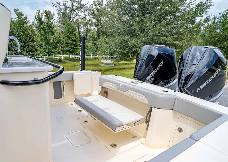 Slide: The Image of Scout 288 LXF 2026 - 9