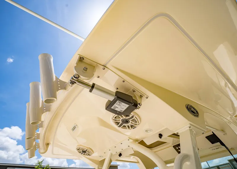 Slide: The Image of Scout 357 LXF 2026 - 18