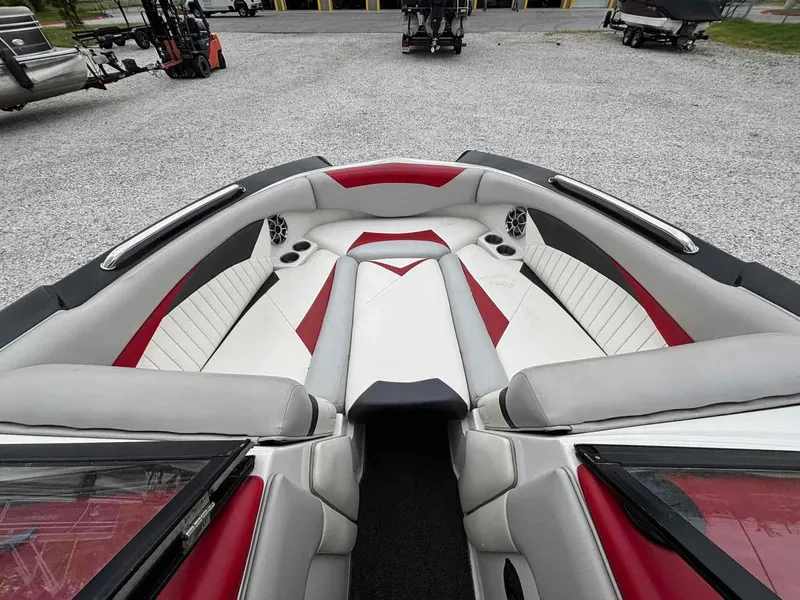 Slide: The Image of Tigé RZ4 2010 - 5