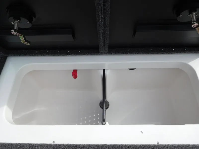 Slide: The Image of Vexus Defender 189 2026 - 10