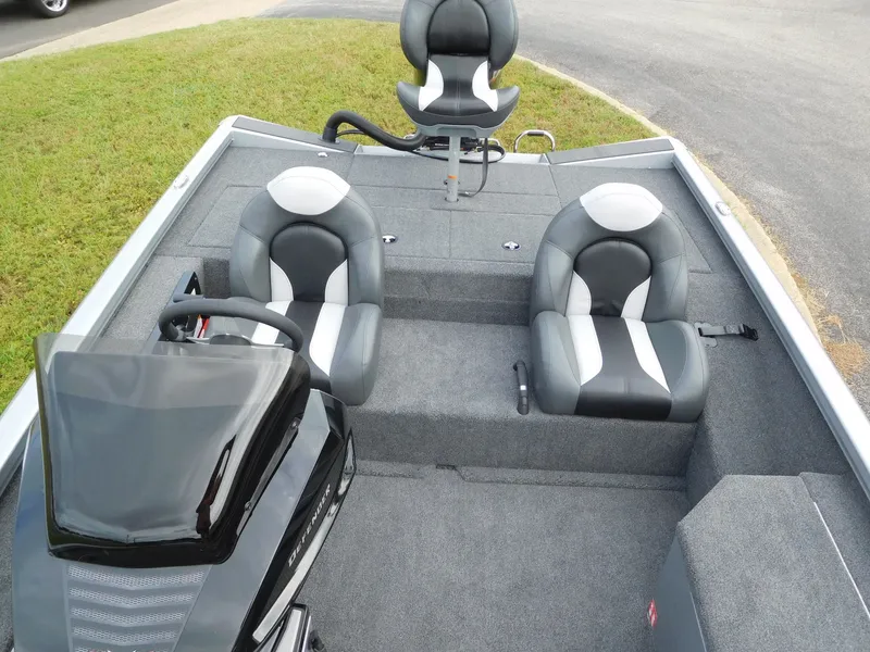 Slide: The Image of Vexus Defender 181 2026 - 4