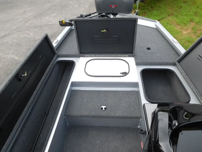 Slide: The Image of Vexus Defender 181 2026 - 6