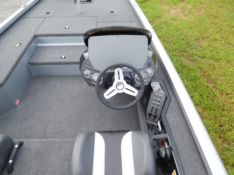 Slide: The Image of Vexus Defender 181 2026 - 8