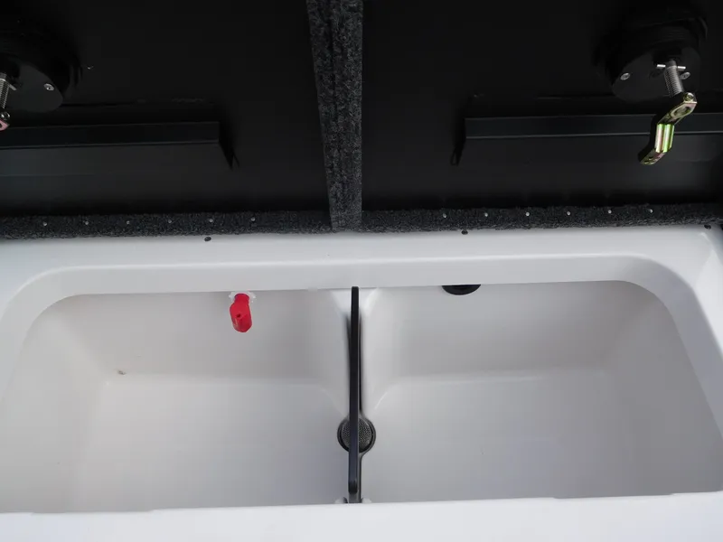 Slide: The Image of Vexus Defender 181 2026 - 9